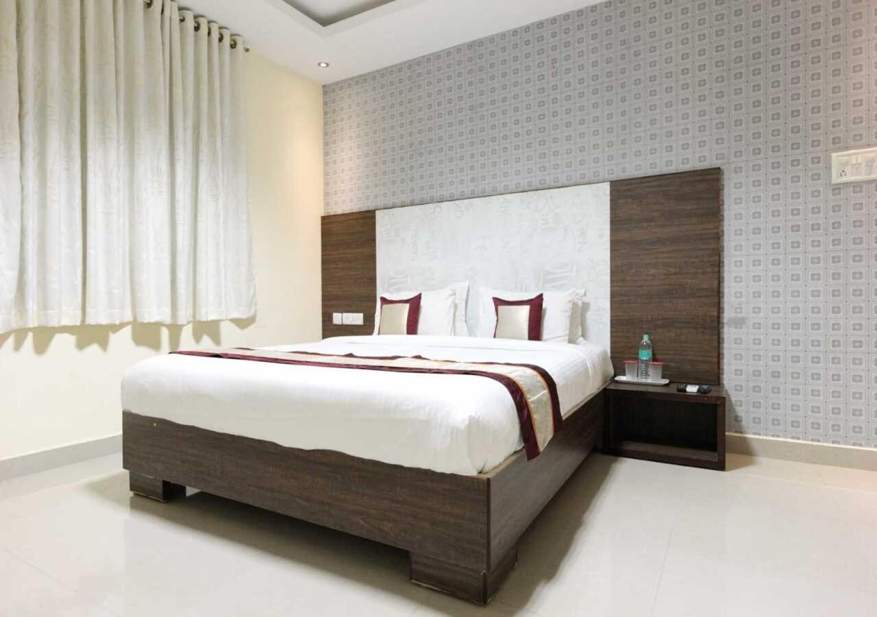 Euphoria Extended Stays - Omr It Expressway チェンナイ エクステリア 写真